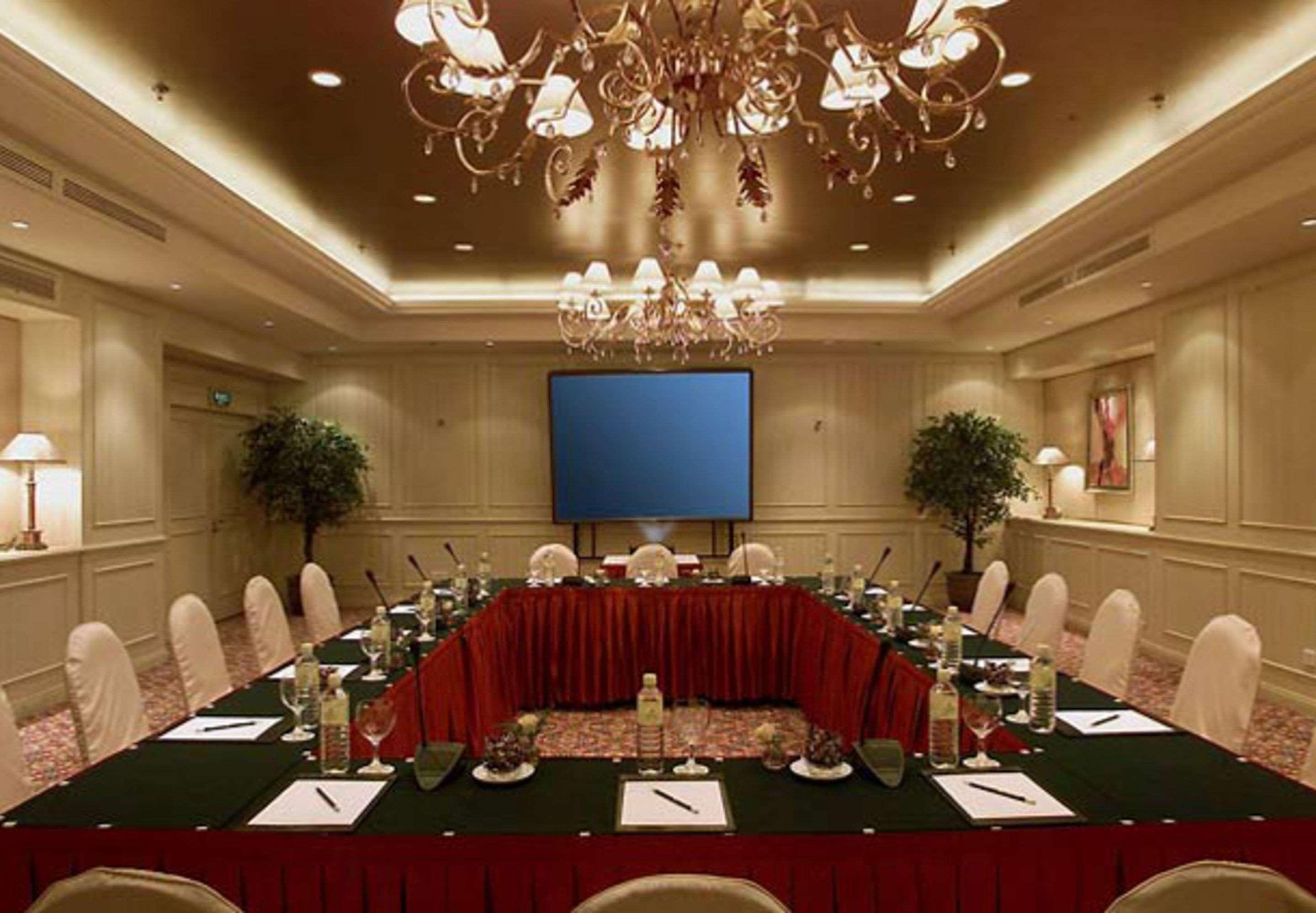 Clarion Hotel Tianjin Facilities photo